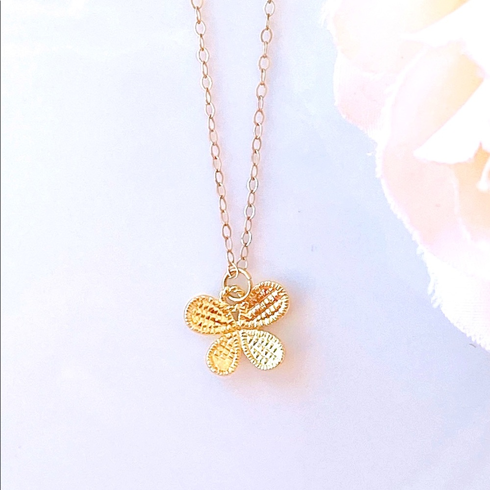 🦋 Gold Butterfly Necklace 🦋
